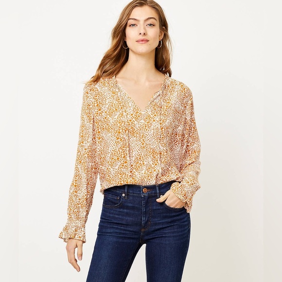 Loft Animal Print Peasant Blouse Medium neutral boho effortless feminine - Picture 1 of 11